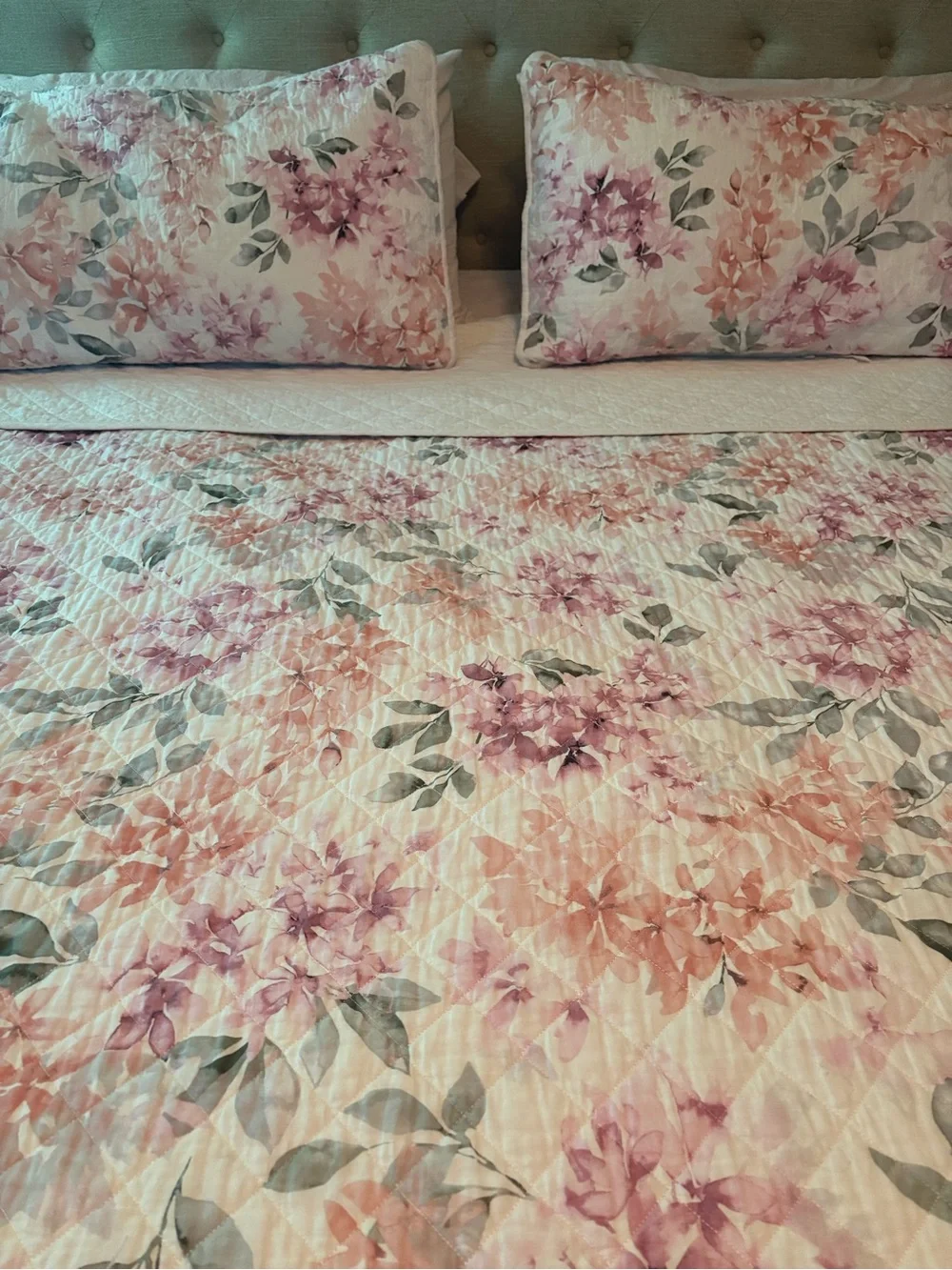 Floral Pink Quilted Bedspread Set - King
